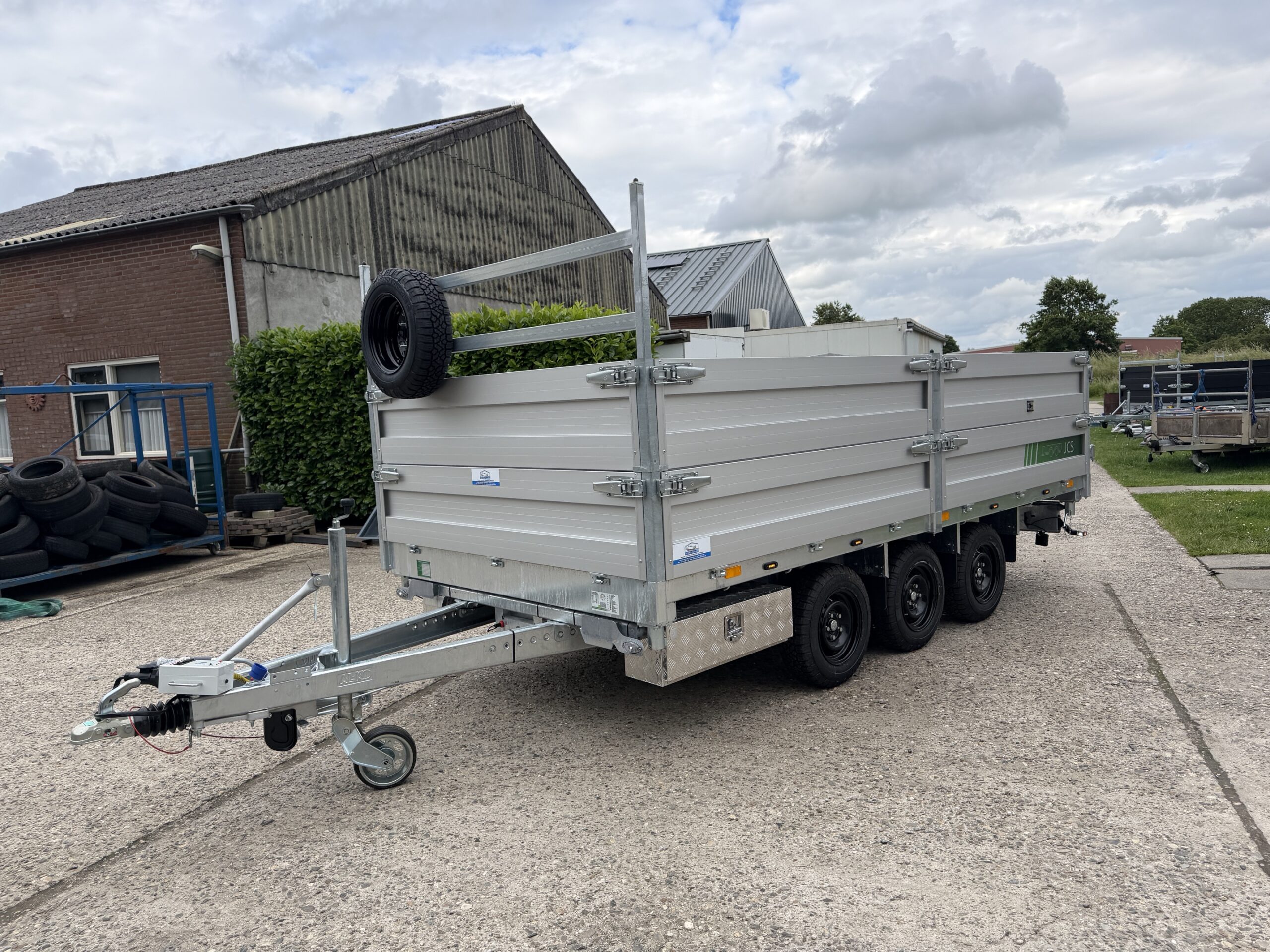 Heavy Duty 3-Zijdige Kipper JCS 3-As (3500kg) | 400x200 cm | Paraboolvering & Franse Deuren - Afbeelding 2