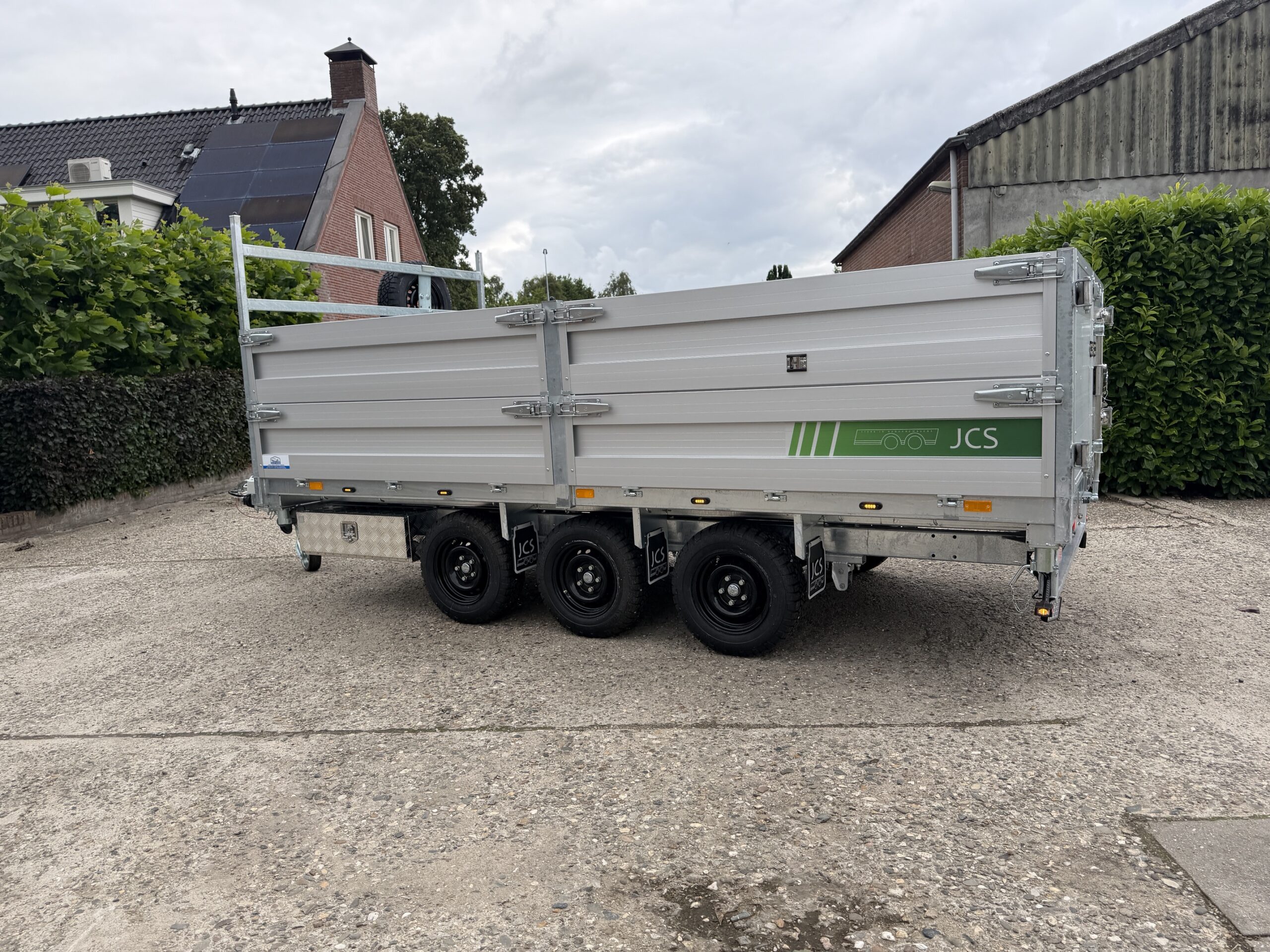 Heavy Duty 3-Zijdige Kipper JCS 3-As (3500kg) | 400x200 cm | Paraboolvering & Franse Deuren - Afbeelding 9