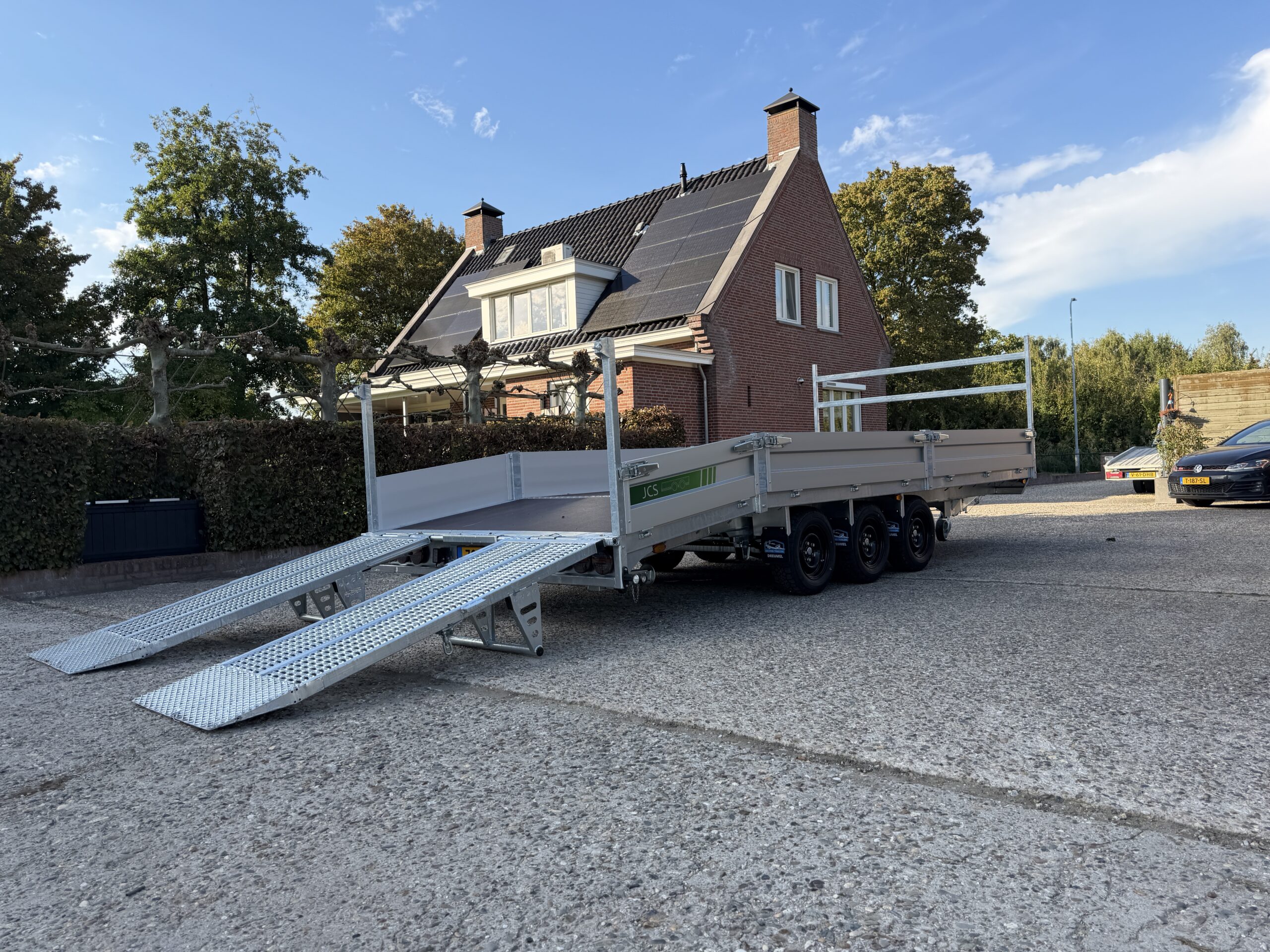 JCS Beavertail Machinetransporter 3-As (3500kg) | Paraboolvering - Afbeelding 4