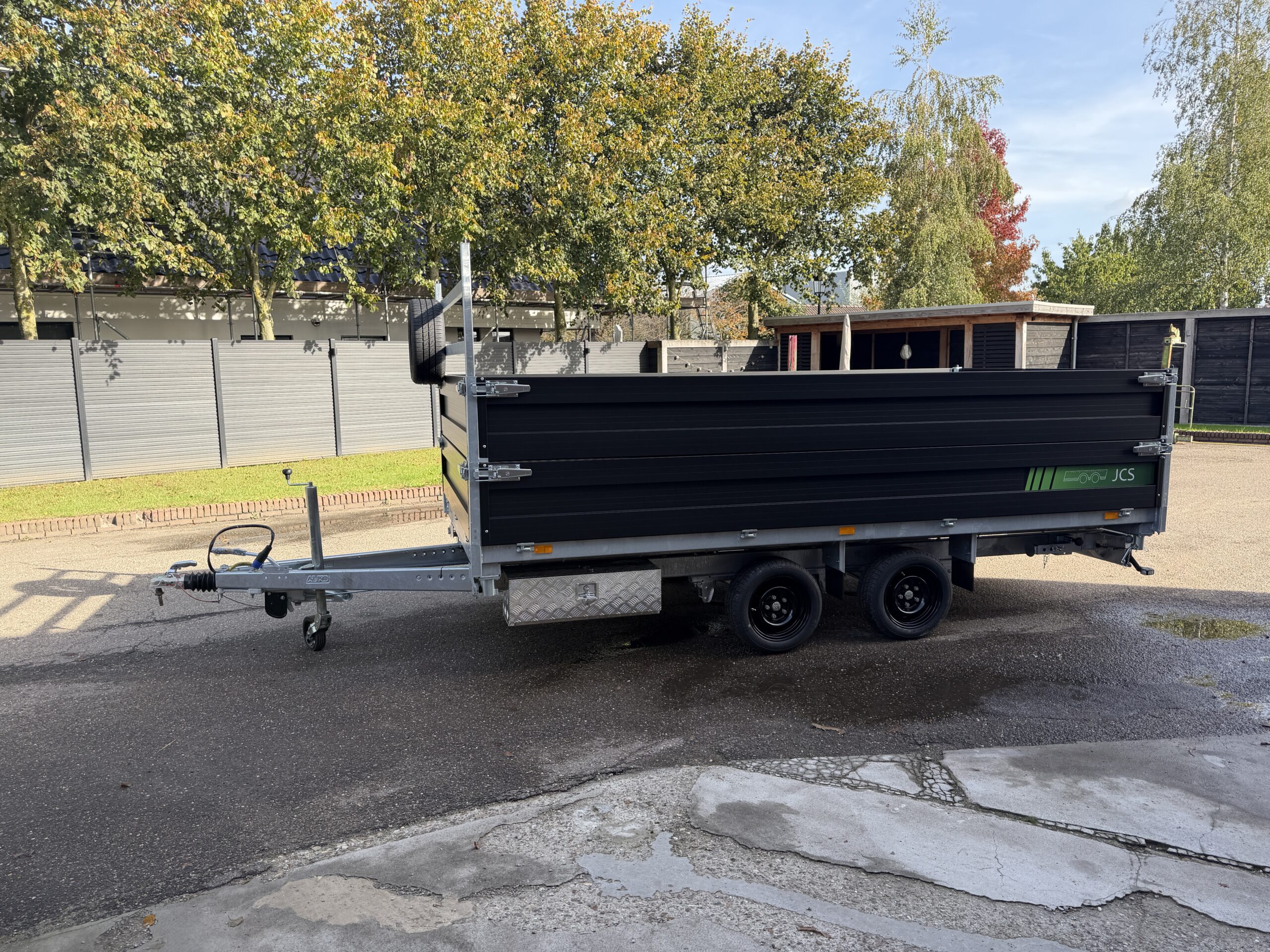 JCS elektrische driezijdige kipper 3500kg 402x204 - Afbeelding 8