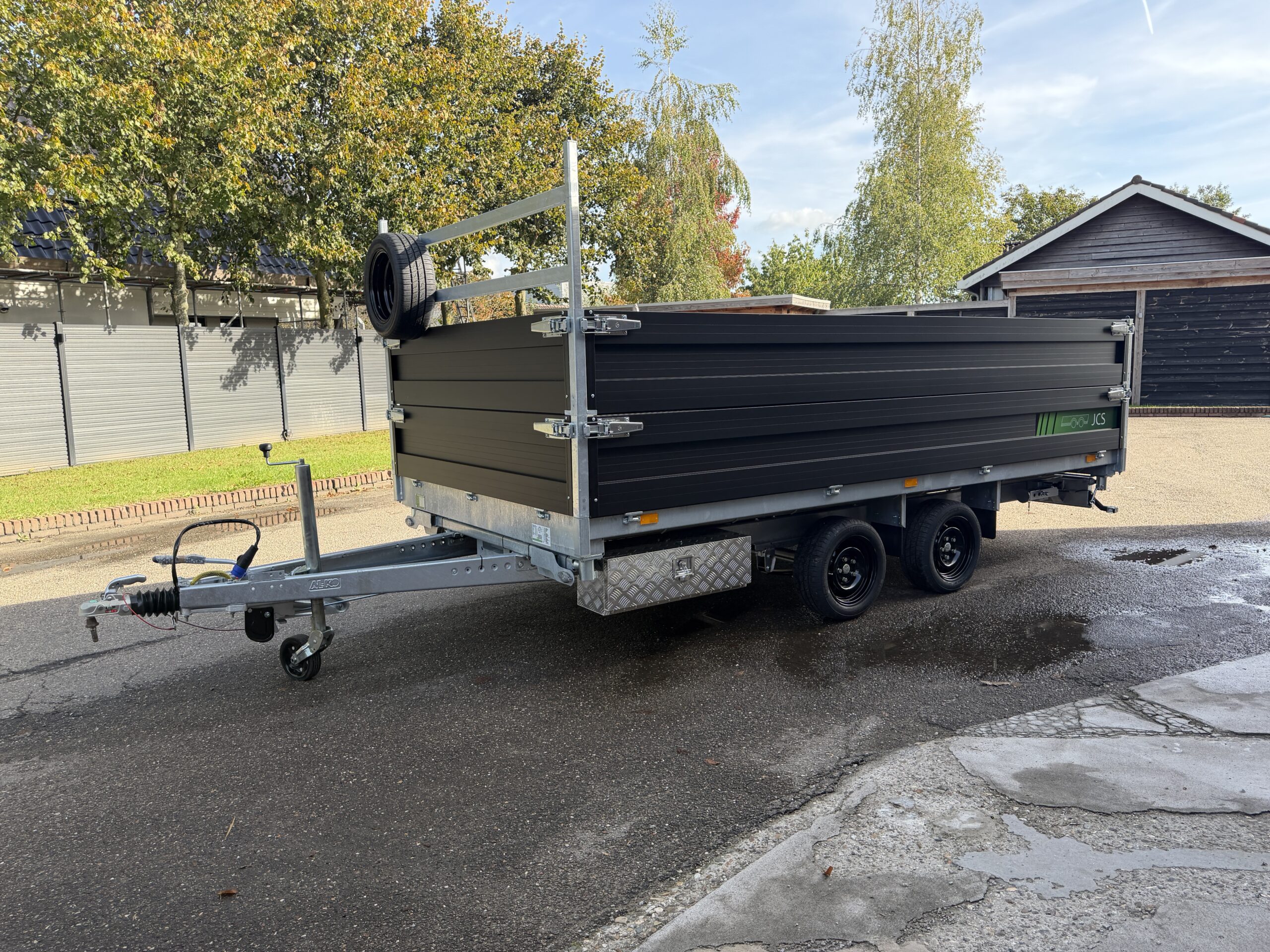 JCS elektrische driezijdige kipper 3500kg 402x204 - Afbeelding 7
